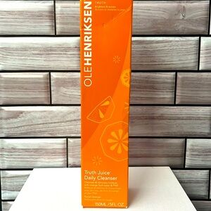 OLEHENRIKSEN Truth Juice Daily Cleanser